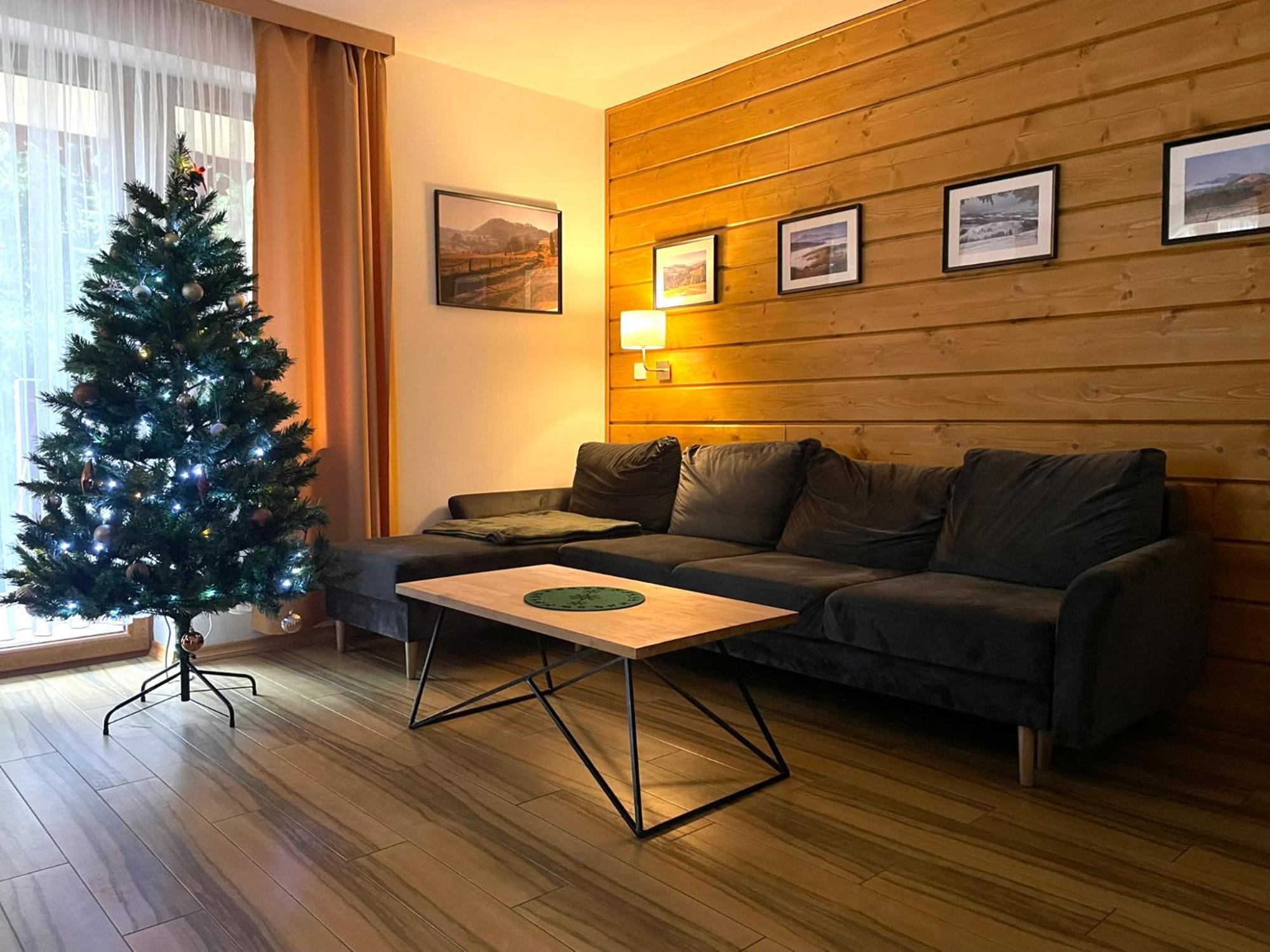 Apartamenty Kornaje ชซาฟนีซา ภายนอก รูปภาพ