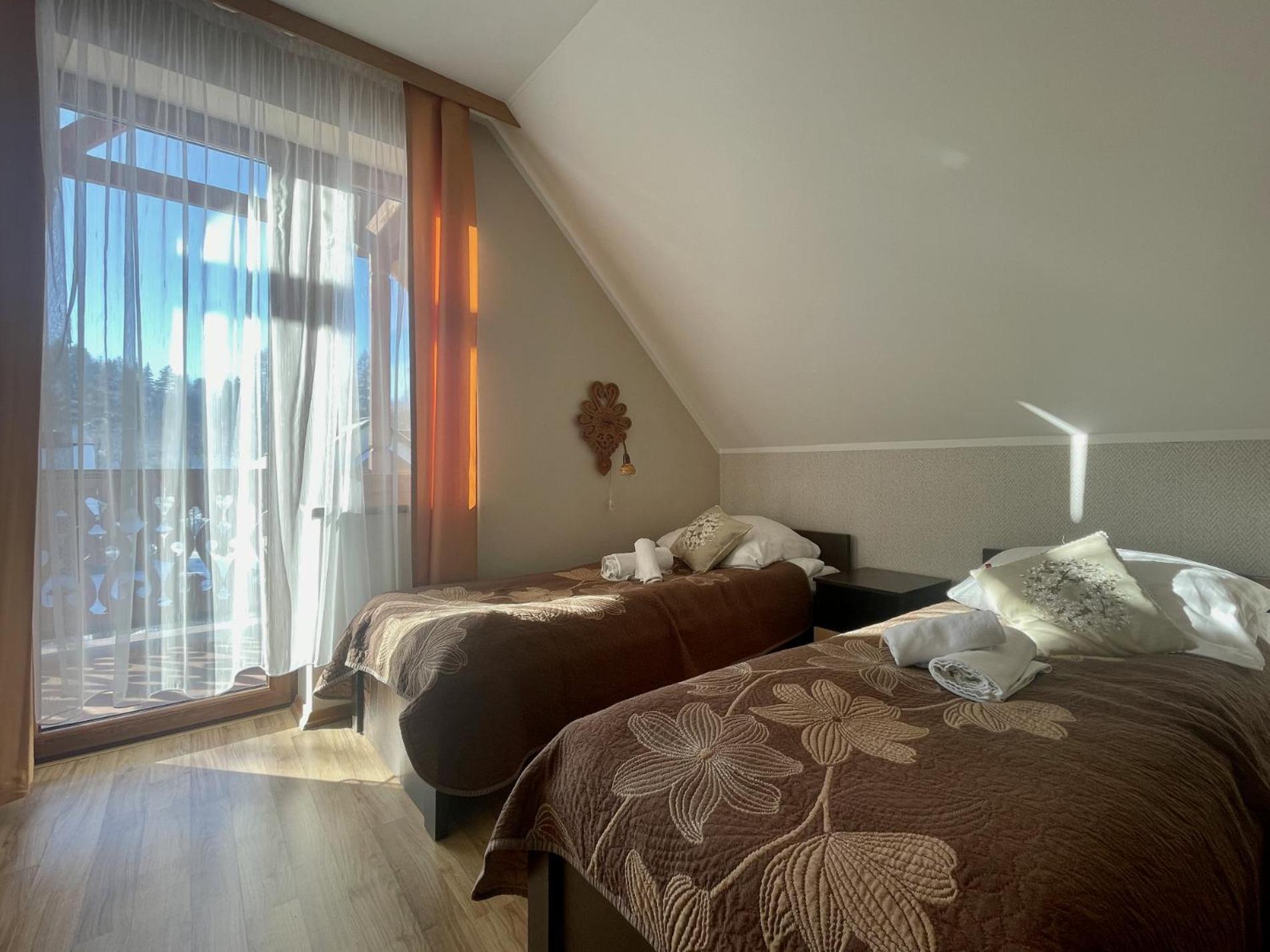 Apartamenty Kornaje ชซาฟนีซา ภายนอก รูปภาพ